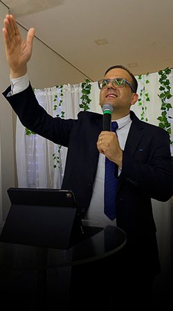 Pr. Miguel Neto